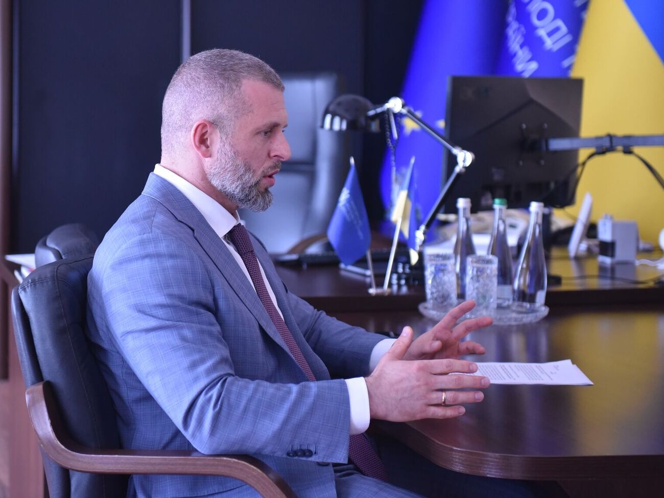 Бидный считает слишком маленькой зарплату молодых тренеров