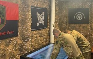 Військовий Крюгер: Суміжні підрозділи використовують такі столи, це реально дуже крута допомога