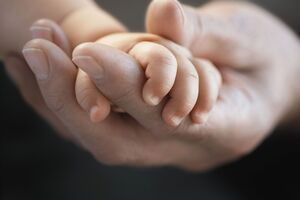 В Центре медицинской реабилитации и паллиативной помощи детям в один день умерли 4-летняя девочка и 11-месячный мальчик