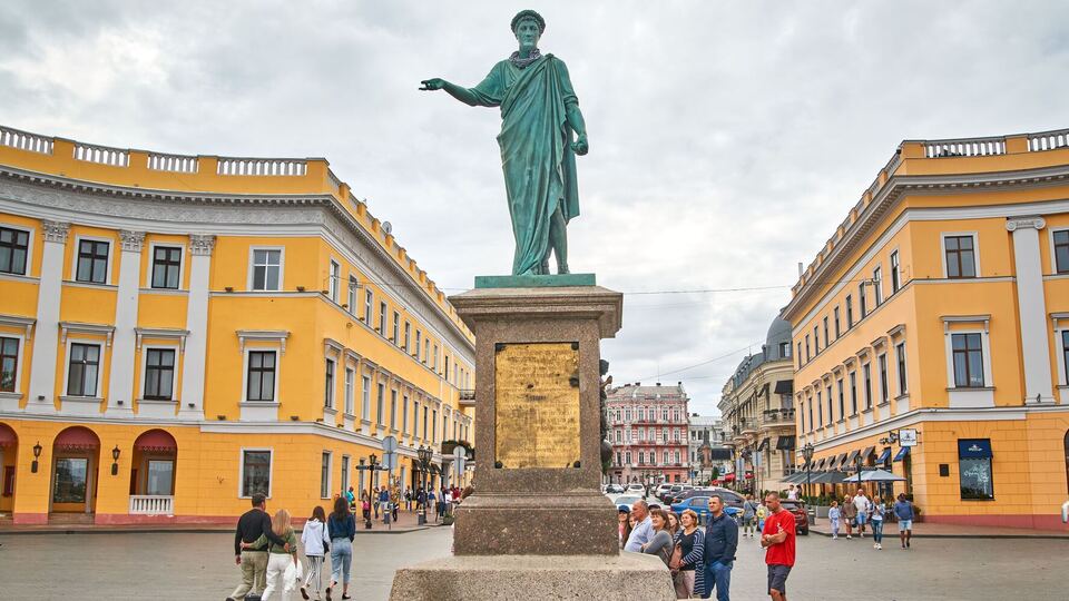 14 октября Зеленский ответил на петицию о создании военной администрации в Одессе