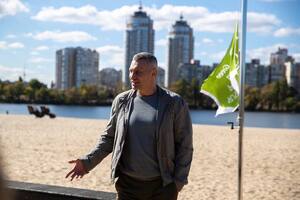 Кличко рассказал, где установят мобильные укрытия