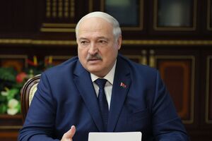 Україна має бути миролюбною, вважає Лукашенко