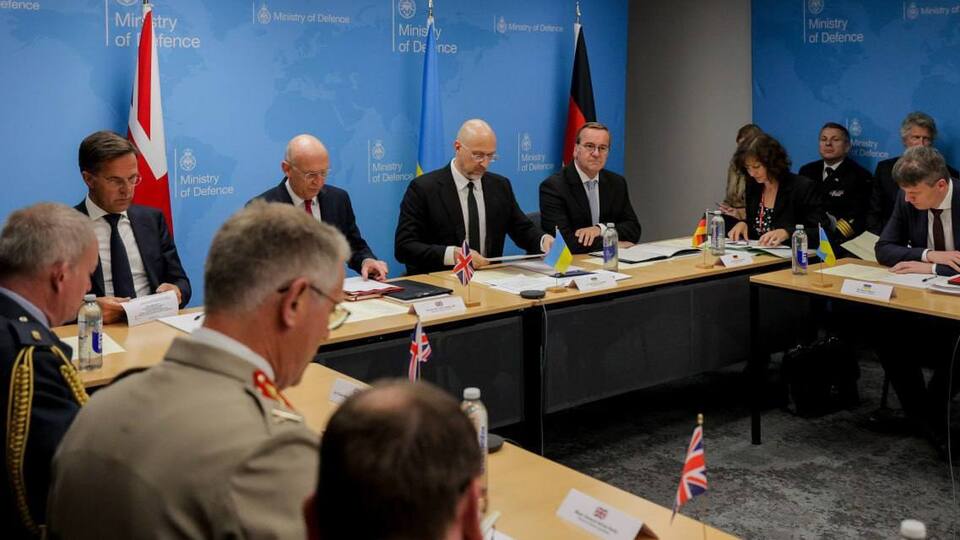 31-е заседание контактной группы по вопросам обороны Украины "Рамштайн" состоится 15 октября