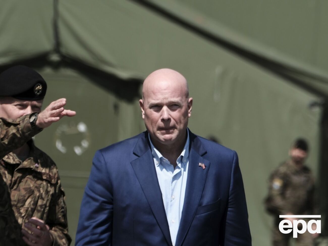 Россия опасна, потому что она "безрассудна" и "некомпетентна", отметил Уитакер