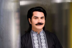 Зибров: Слава – не случайность, это вознаграждение за ежедневную работу, дисциплину и любовь к сцене