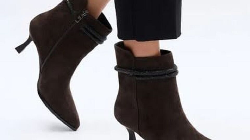 Почему этой осенью нам всем нужны ботильоны?