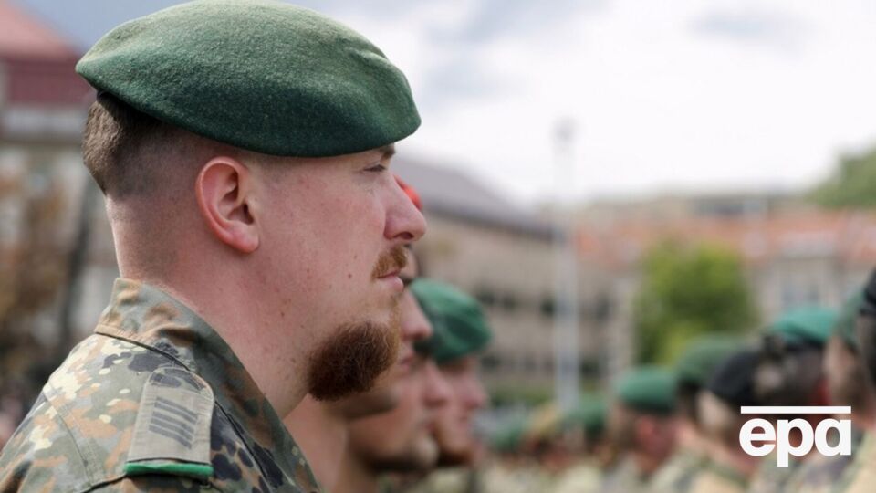 Реформа покликана збільшити чисельність бундесверу, щоб відповідати стандартам оборонного планування НАТО