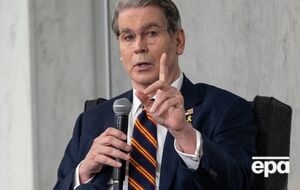 Шатдаун став головним гальмом економіки США, запевняє Бессент