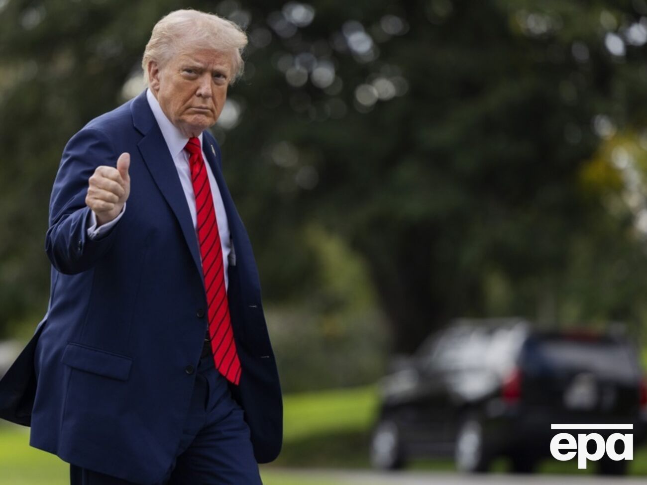 Решение о переименовании сквера в честь Трампа было принято на сессии Черниговского городского совета