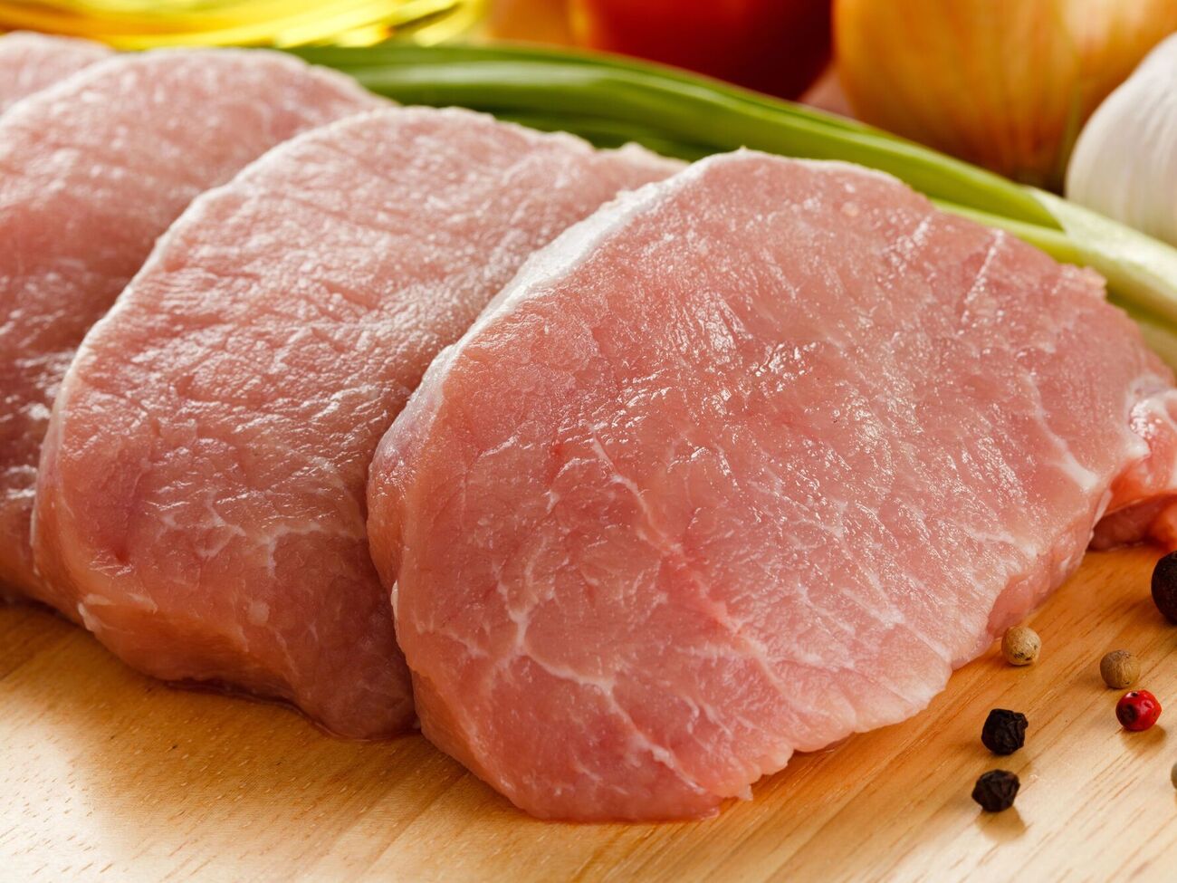 Жарить отбивные нужно быстро