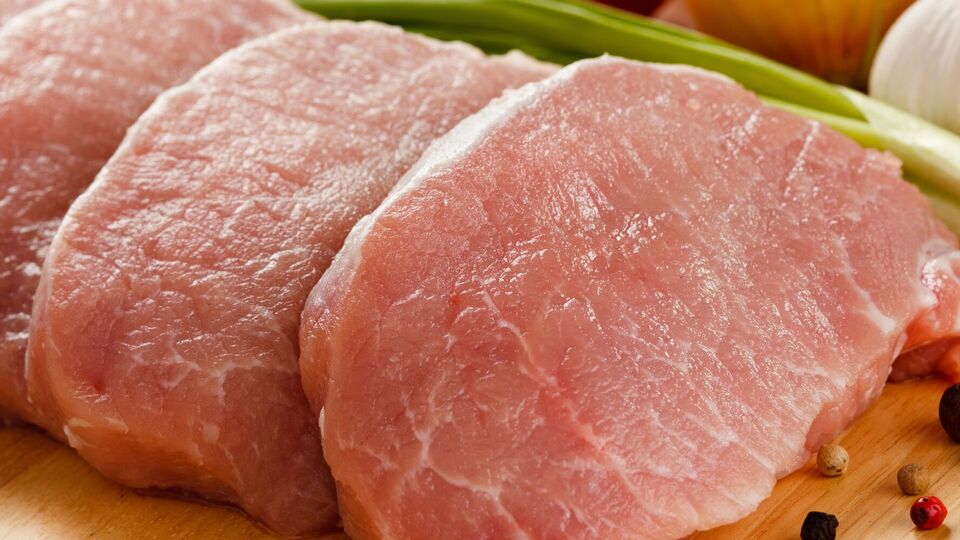 Смажити відбивні треба швидко