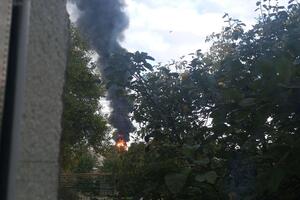 Местные жители сообщили паблику, что над Гвардейским поднялся столб дыма, его видно за много километров