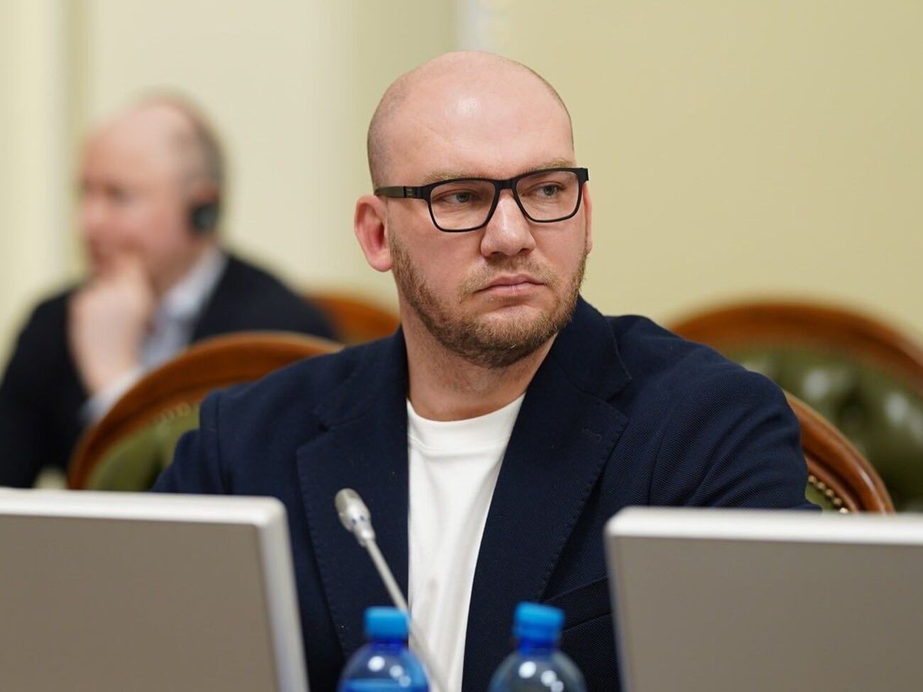 Леонов отметил, что повышение акциза на топливо не равно повышению его стоимости