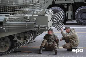 Деякі росіяни дезертирують із військовою технікою, пишуть у ГУР