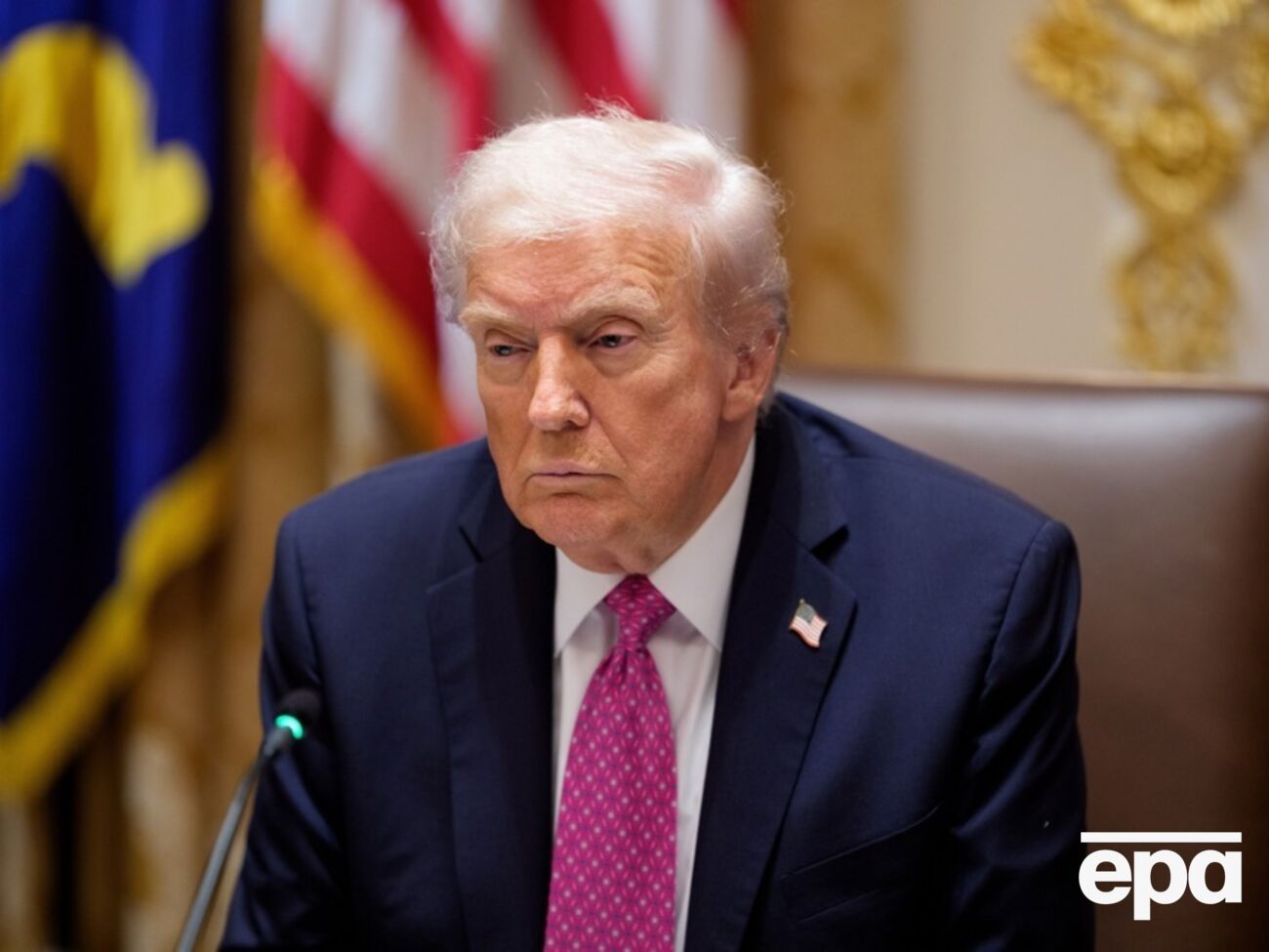 По данным СМИ, встречу с Зеленским Трамп прервал