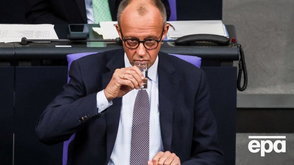 Мерц отметил, что капитуляция Украины недопустима