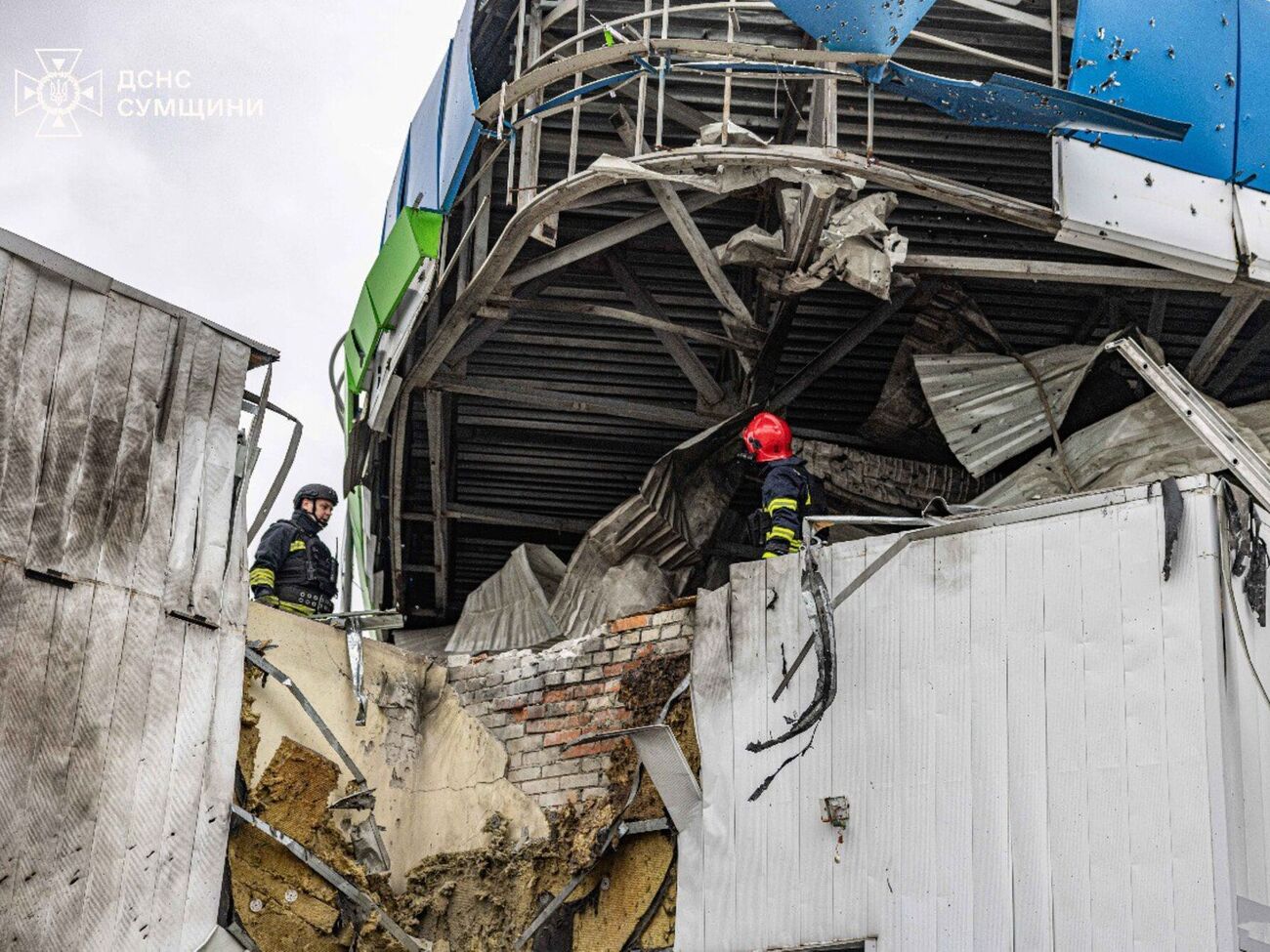 РФ массированно атаковала Сумскую общину дронами и авиабомбами
