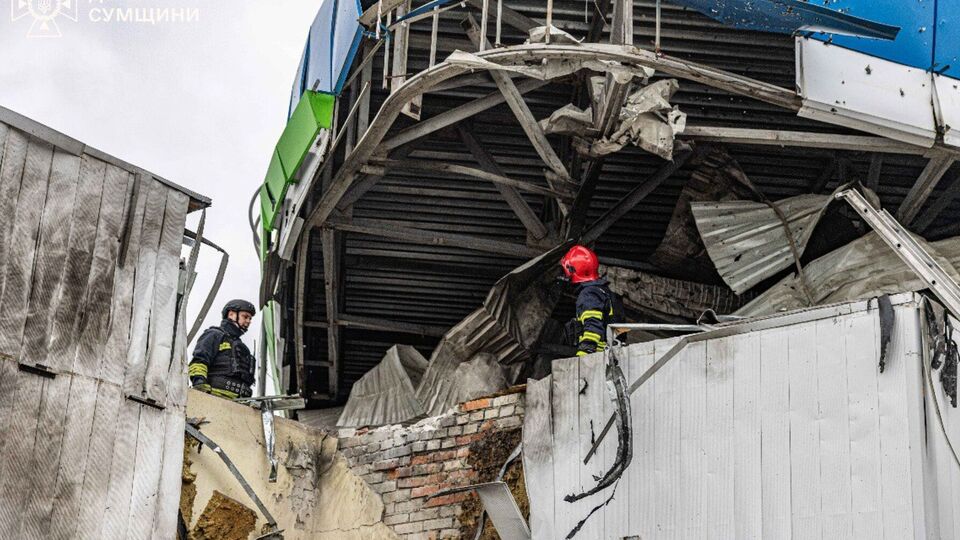 РФ массированно атаковала Сумскую общину дронами и авиабомбами