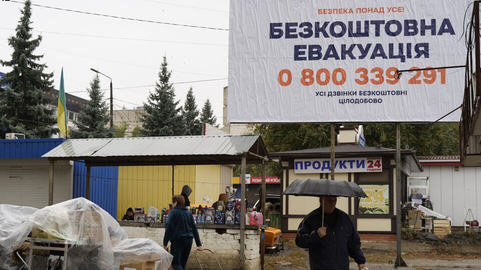 Із кінця вересня Куп'янськ закритий для всіх, окрім військових
