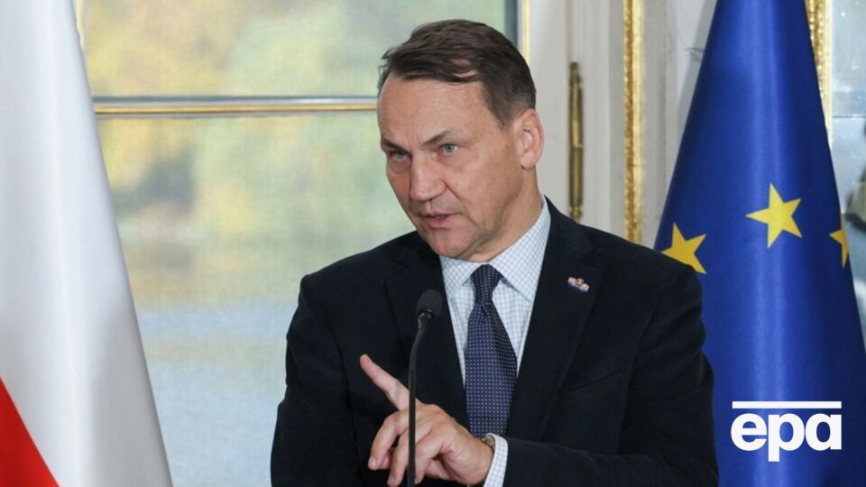 Сикорский объяснил венгерскому коллеге, что считает подрыв "Потоков" самообороной страны