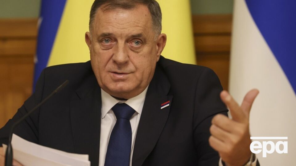 Глава Республики Сербской Додик ушел в отставку