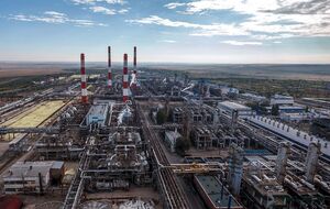 Оренбургский ГПЗ является одним из крупнейших газоперерабатывающих комплексов РФ