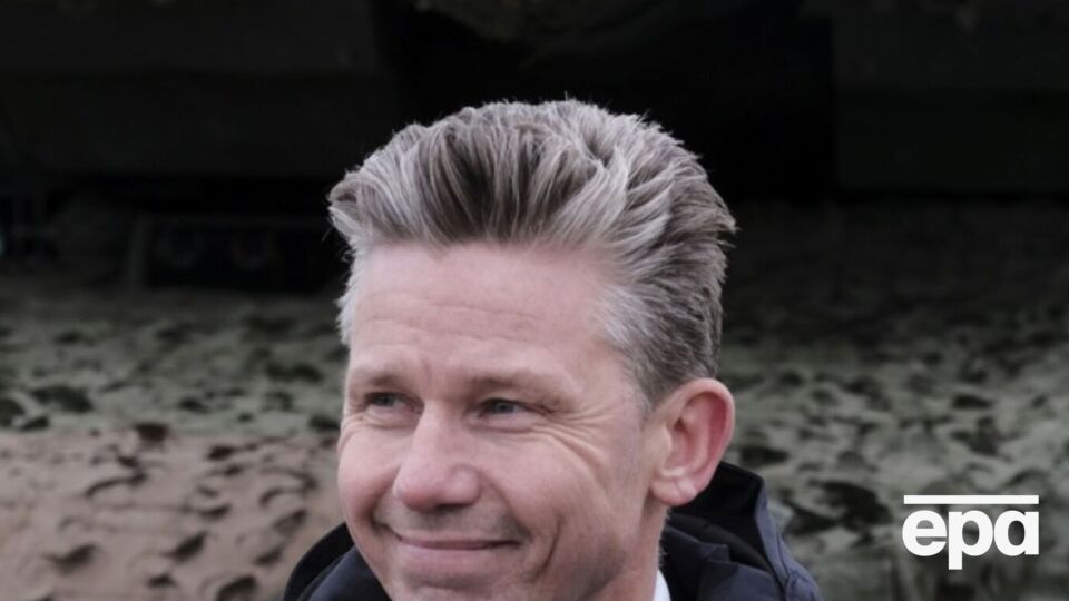 По словам Юнсона, к возможной войне нужно готовиться и военно, и психологически