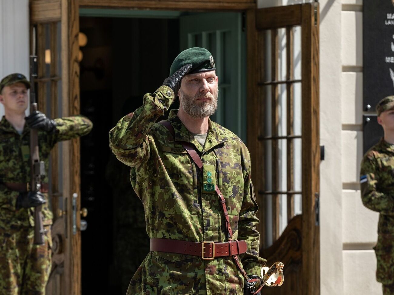 Генерал додав, що рішення про застосування сили в разі потреби мав би ухвалювати НАТО