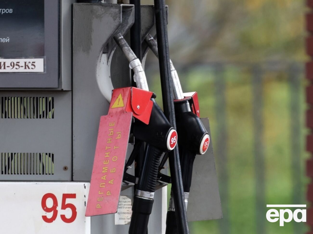 Росія відновила закупівлі бензину в Білорусі