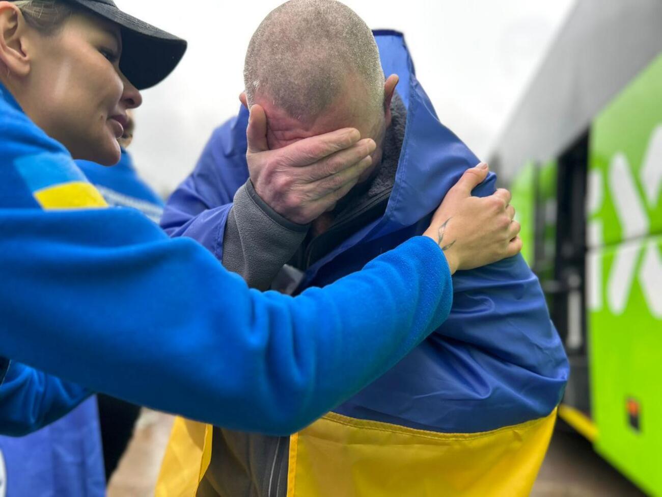 Освобождены 185 военнослужащих