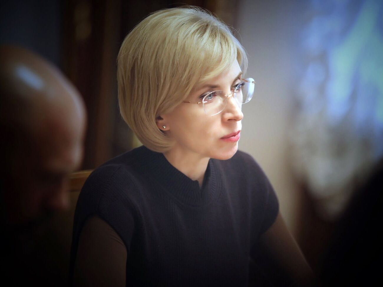 Елена готовилась ехать в Ватикан просить о сыне. Вчера еще не знала: сегодня его обменяют