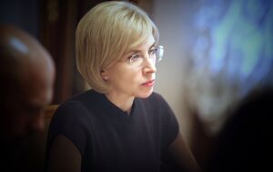 Елена готовилась ехать в Ватикан просить о сыне. Вчера еще не знала: сегодня его обменяют