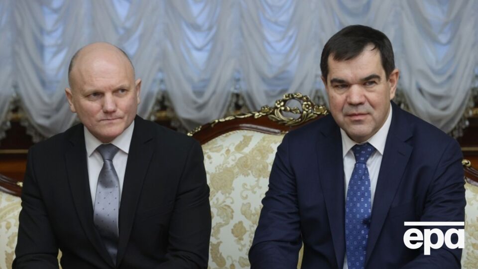 Как отметил шеф КГБ (на фото слева), в Беларуси считают, что "нужно встречаться"