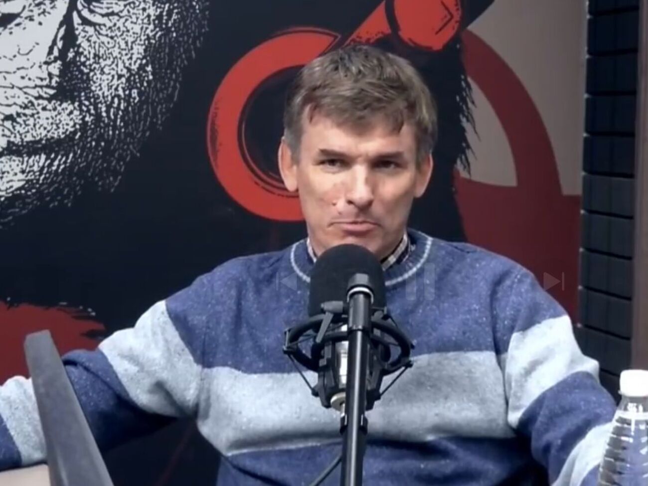 Трамп придумал себе на голову Будапешт. Пусть теперь она болит, как оттуда вернуться не обоссанным