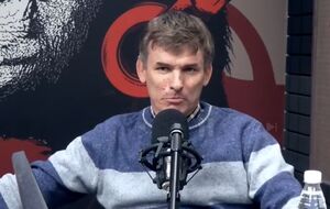 Трамп придумал себе на голову Будапешт. Пусть теперь она болит, как оттуда вернуться не обоссанным