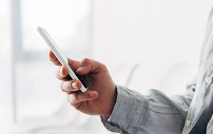 Проблема полягає в роботі Amazon Web Services (AWS) – хмарного бізнесу компанії, ідеться у статті