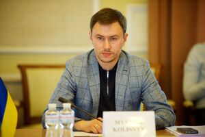 Замминистра сообщил, что конкретный объект атакуют много дронов и ракет, что "опустошает ПВО"