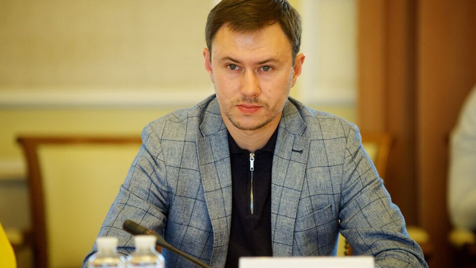 Замминистра сообщил, что конкретный объект атакуют много дронов и ракет, что "опустошает ПВО"