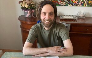 20 октября на странице Яценко в Facebook появилась публикации о его смерти