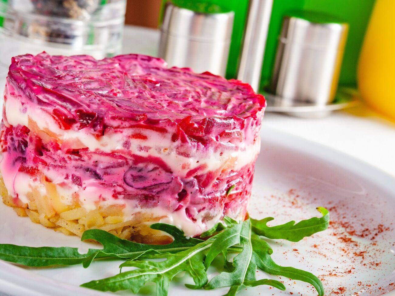 "Селедка под шубой". Легендарное блюдо со вкусом истории и современными гастрономическими изюминками