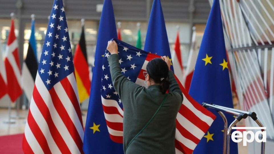 Цей крок США "став ударом для ЄС", який намагався заручитися підтримкою інших членів G7 для свого плану, ідеться у статті