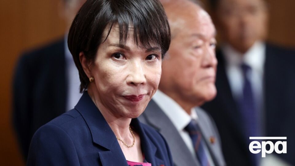 Такаити, вероятно, стремится предоставить правительству "чувство обновления, в частности с помощью более широкого привлечения женщин на главные должности", считают журналисты