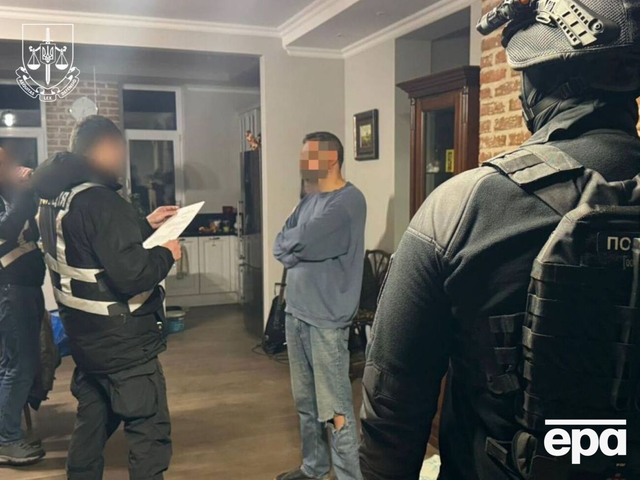 В Офісі генпрокурора повідомили, що Білоус систематично схиляв студенток до сексу без їхньої добровільної згоди