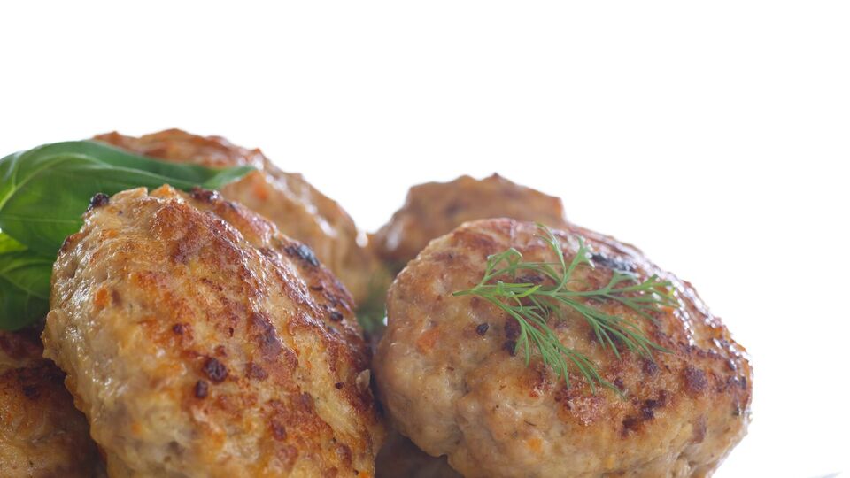 Котлеты будут вкусными и сочными
