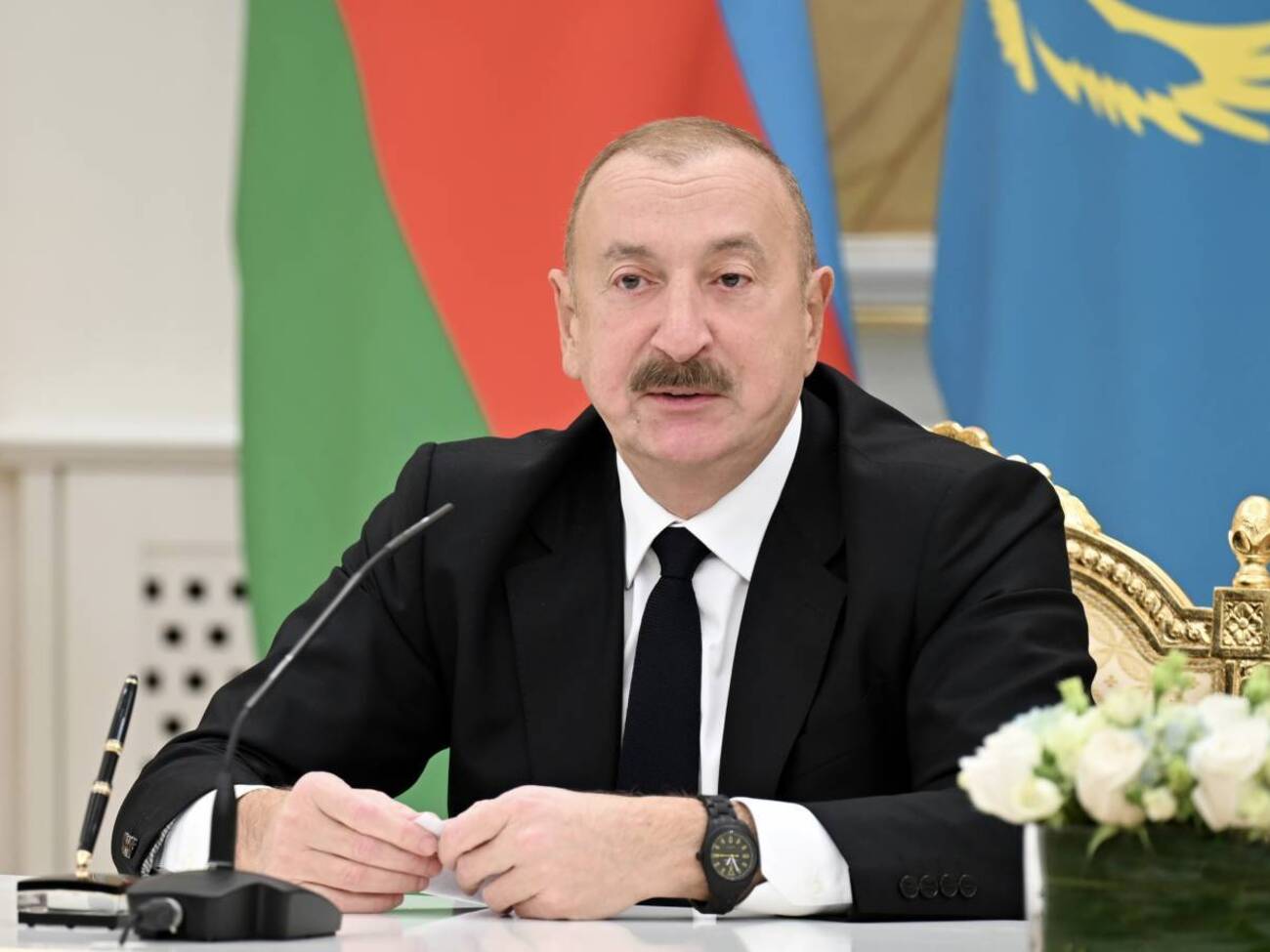 Баку відмовилося від обмежень після встановлення миру, заявив Алієв