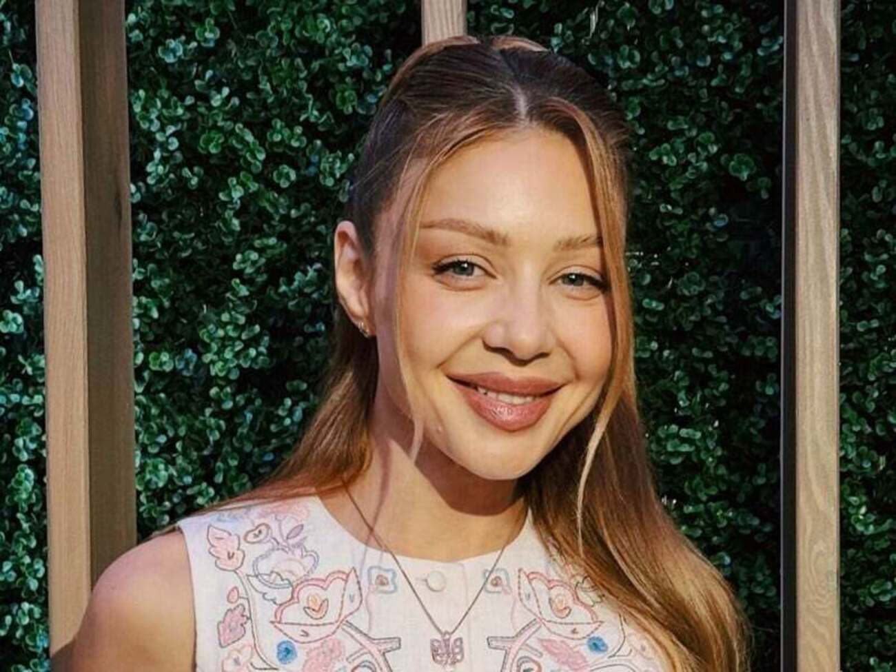 В 2025 году, в годовщину смерти мужа, певица призналась, что готова начать новые отношения