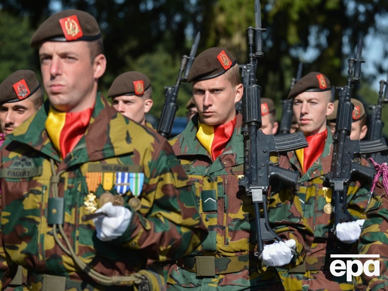 Франкен призвал молодежь присоединяться к армии Бельгии