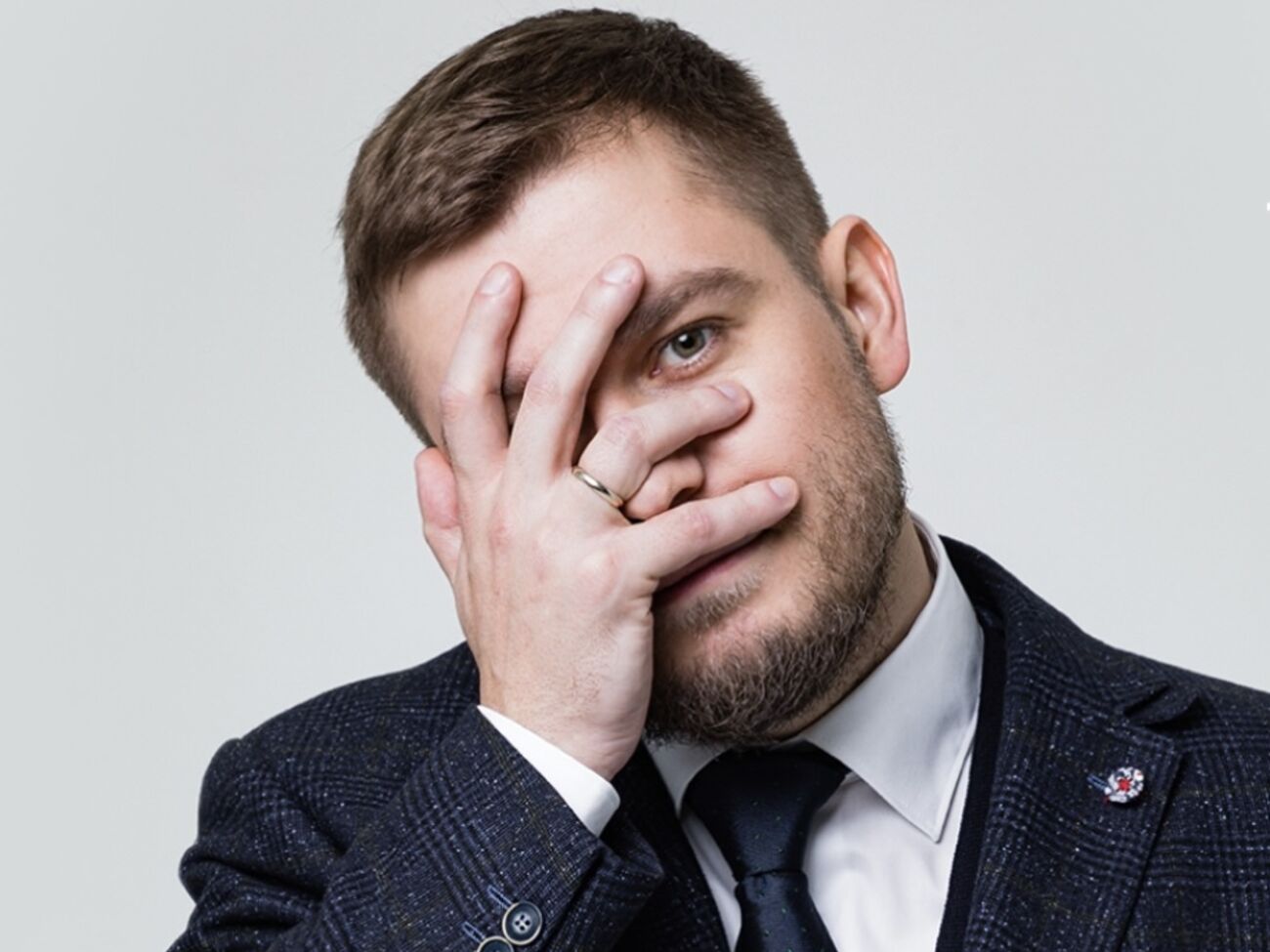 Білий дім тупо сцить в очі журналістам. Щось пробзділося в данському князівстві