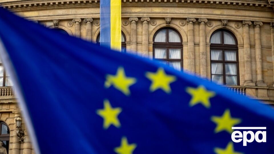 Украина уже участвует в заседаниях Совета ЕС, но вопросы ее членства остаются на рассмотрении Евросоюза