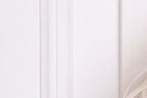 Бужинська: Прикро бачити, особливо коли жінки встрягають у бійку